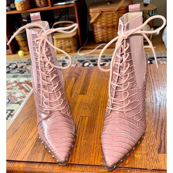 Pink JETSETTER BOOTIE Brand Charles by Charles David Size 9M - Picture 3 of 4